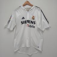 Real Madrit 2004 official tshirt - Oficjalna koszulka wyjazdowa  - real_madrit_2004_official_tshirt_-_zidane_,_ronaldo_(1).jpg